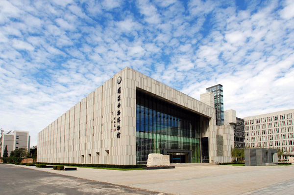 北京汽車博物館不銹鋼風(fēng)管安裝